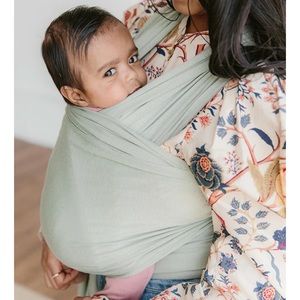 Solly Wrap unopened fern